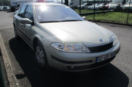 RENAULT LAGUNA 1.9 DCI 5P