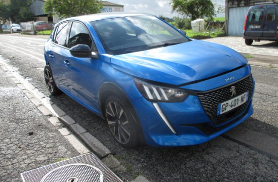 PEUGEOT 208 1.2 I BA 5P