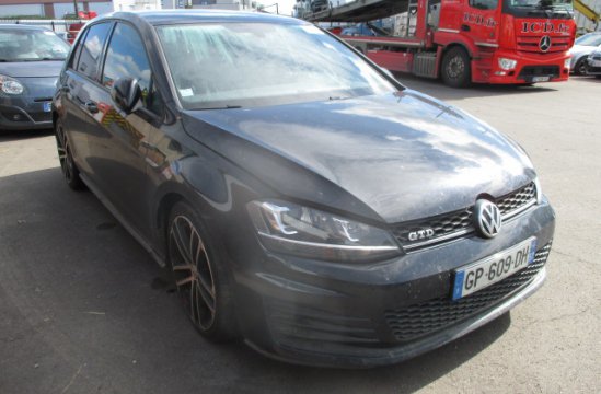 VOLKSWAGEN GOLF 2.0 TDI 5P