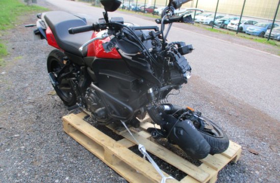 YAMAHA MT-07 TRACER