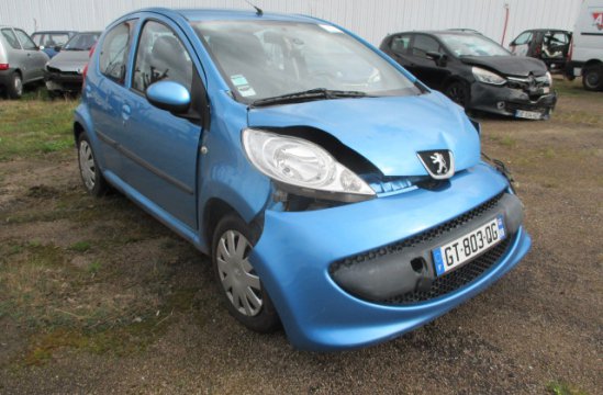 PEUGEOT 107 1.0 I 5P