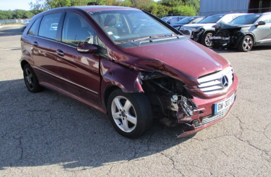 MERCEDES B180 2.0 CDI 5P